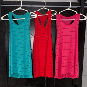 Athletic Works Red Sleeveless Top-Set of 3